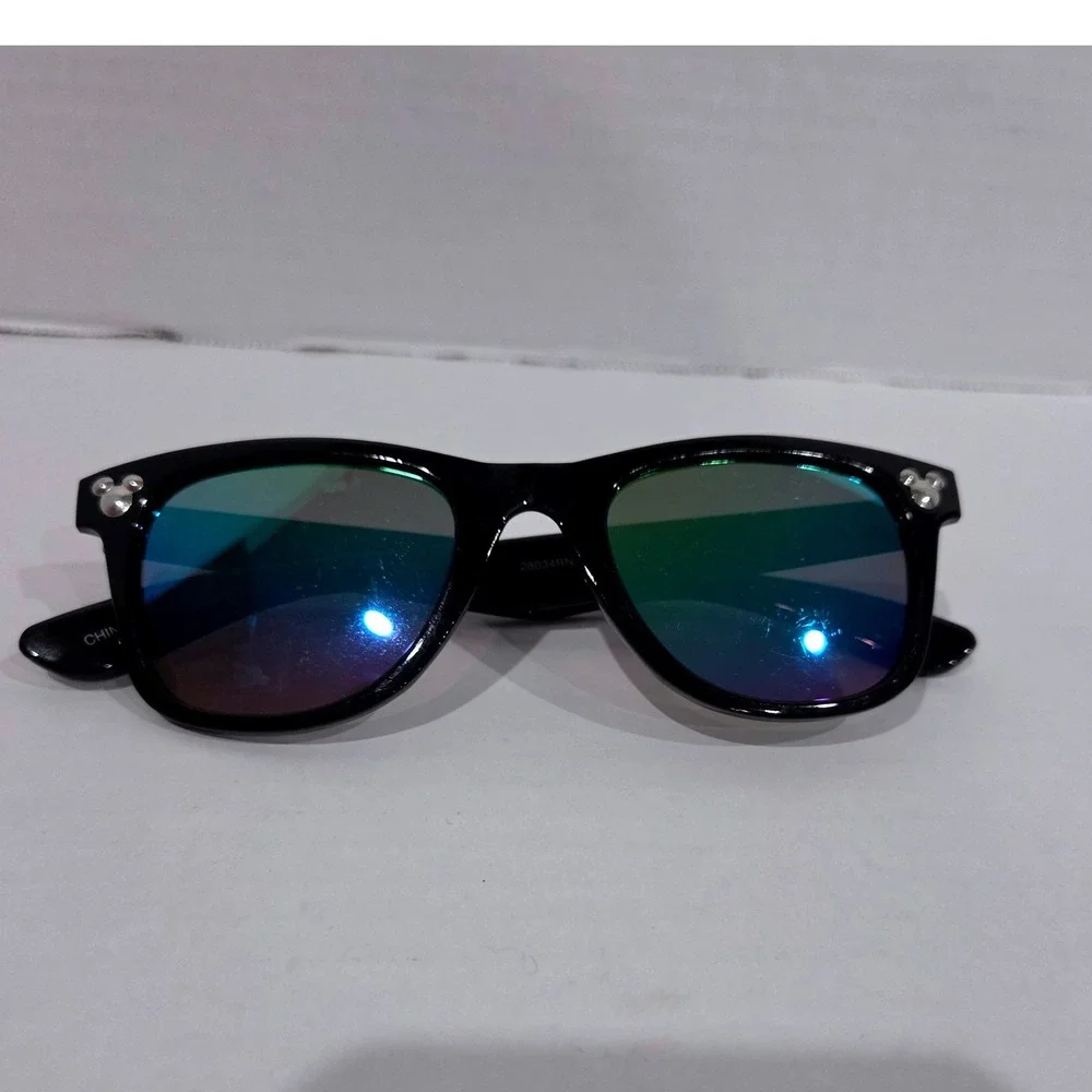Disney Mickey Mouse Kids Sunglasses Black Wayfarer Iridescent Mirrored Lenses